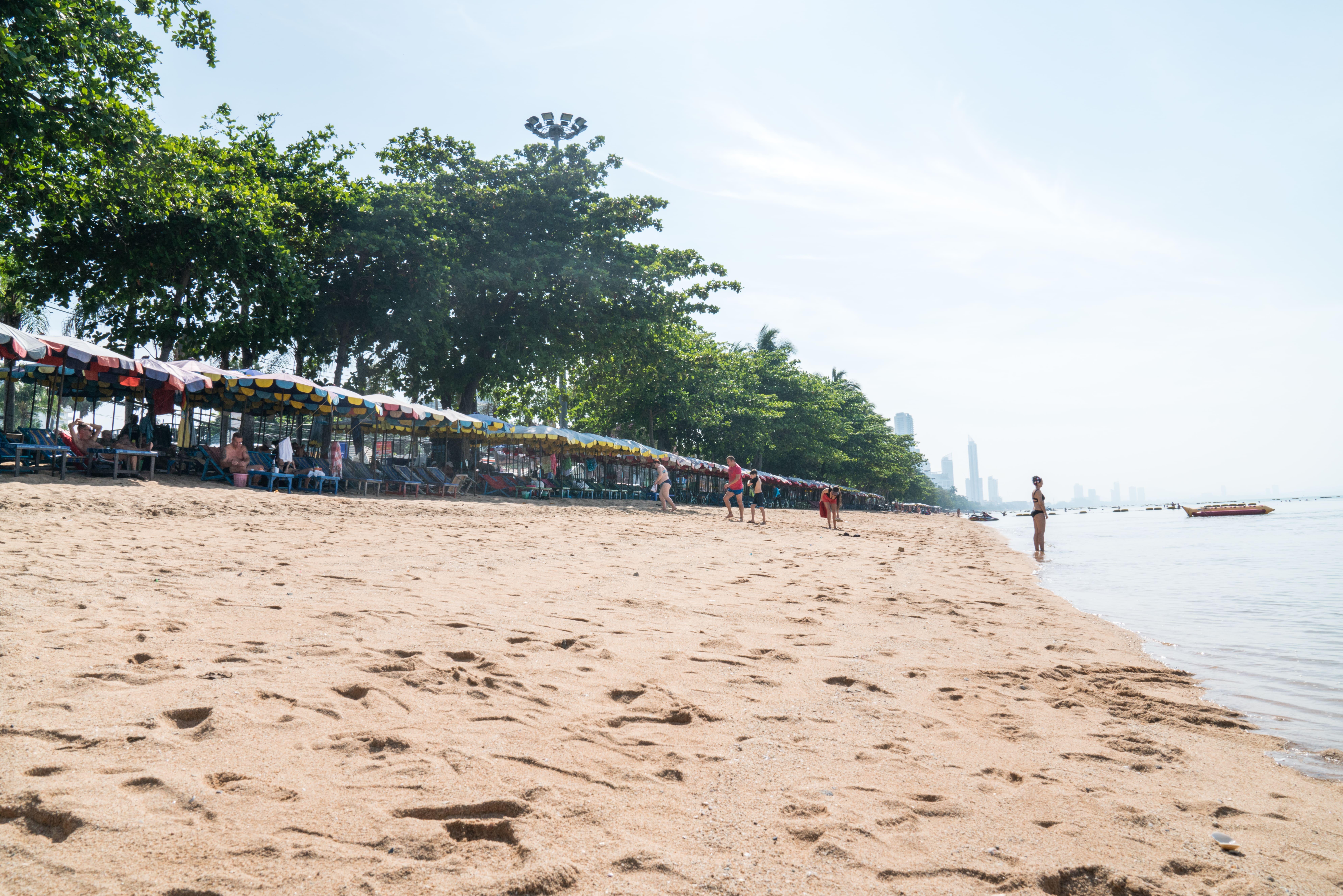Grand Jomtien Palace Hotel - Sha Extra Plus Exterior photo