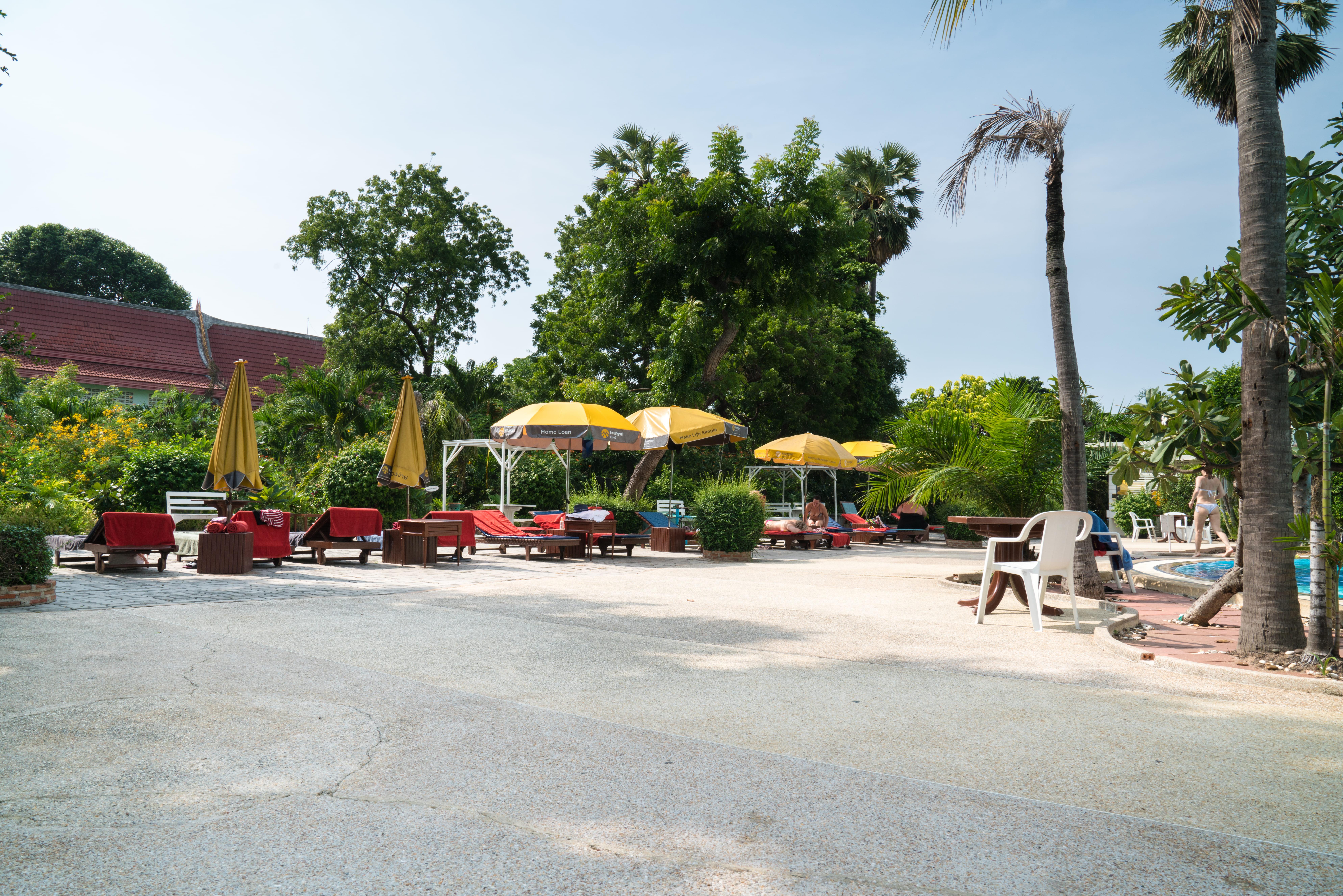 Grand Jomtien Palace Hotel - Sha Extra Plus Exterior photo